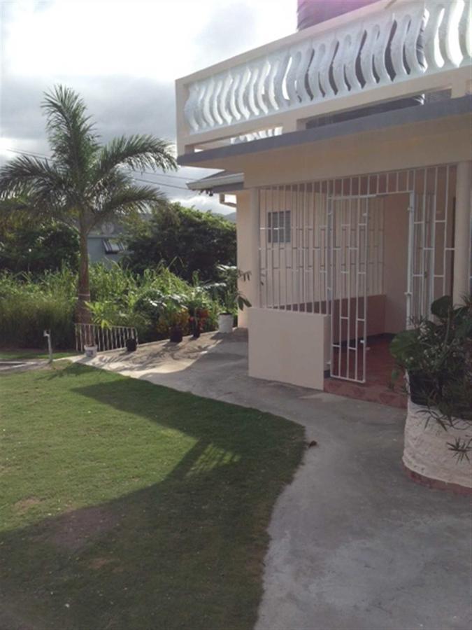 My-Places Montego Bay Vacation Home Eksteriør billede